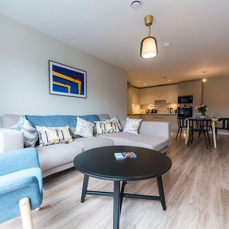 5 Star Brand New City Centre Apartment Белфаст Экстерьер фото