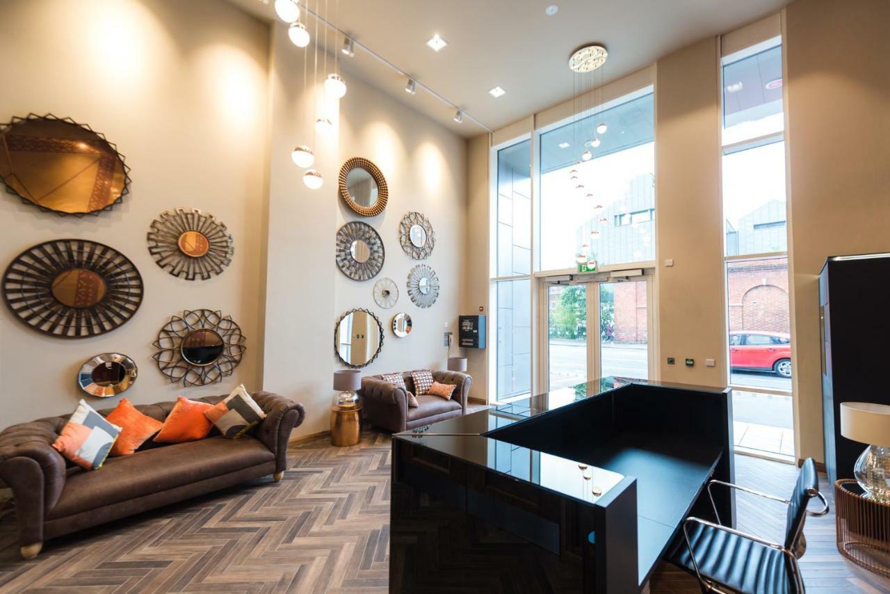 5 Star Brand New City Centre Apartment Белфаст Экстерьер фото
