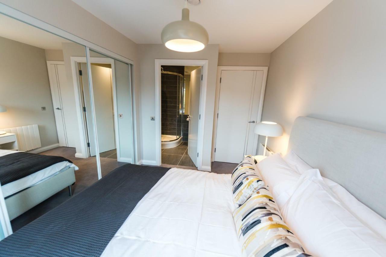 5 Star Brand New City Centre Apartment Белфаст Экстерьер фото
